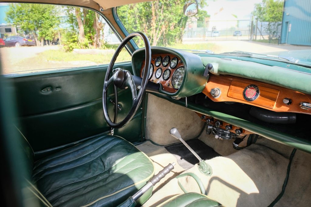 Bristol 404 Coupe interior