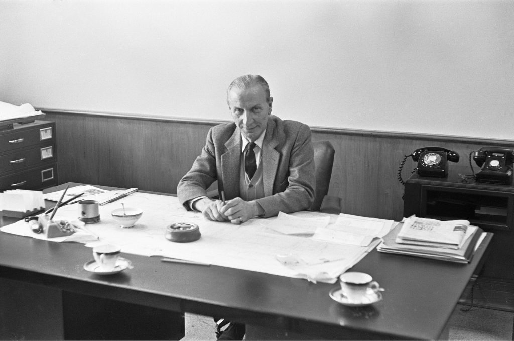 Sir Alec Issigonis