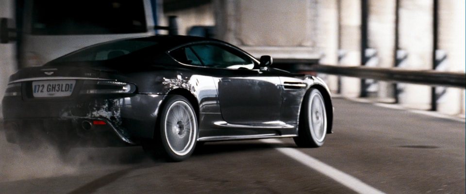 Aston Martin DBS Bond