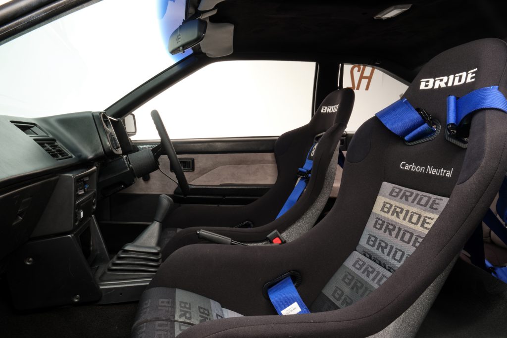 Toyota AE86 hydrogen interior