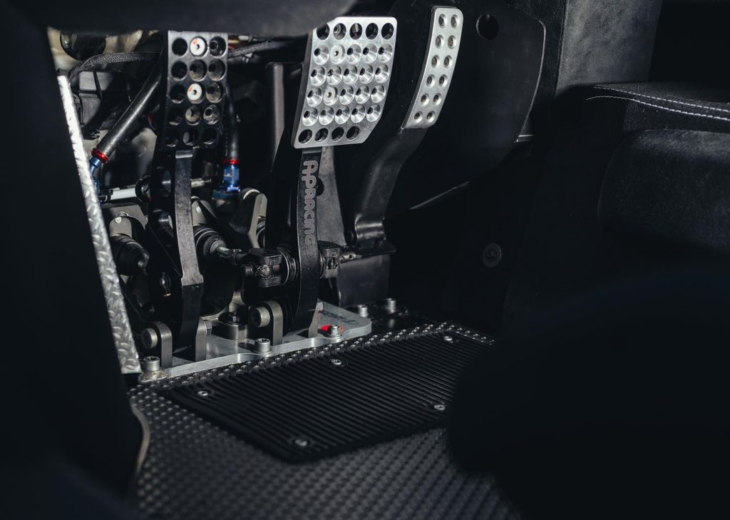 Modificata Ferrari 458 Speciale pedals
