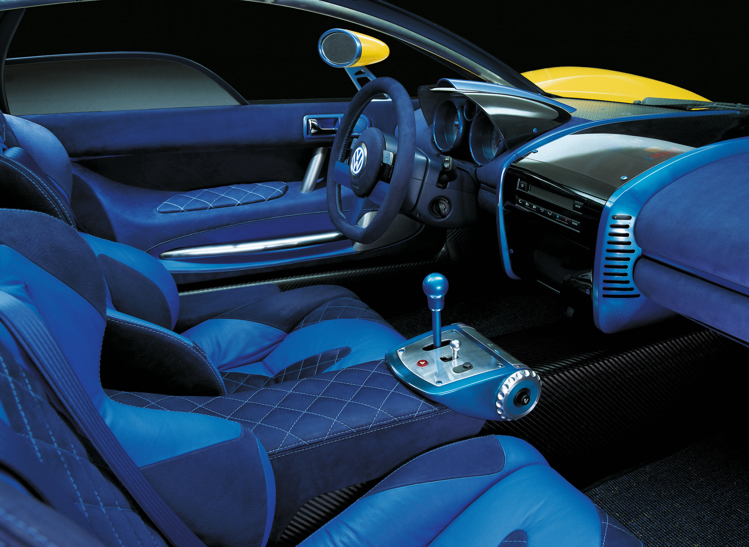 Volkswagen W12 concept interior