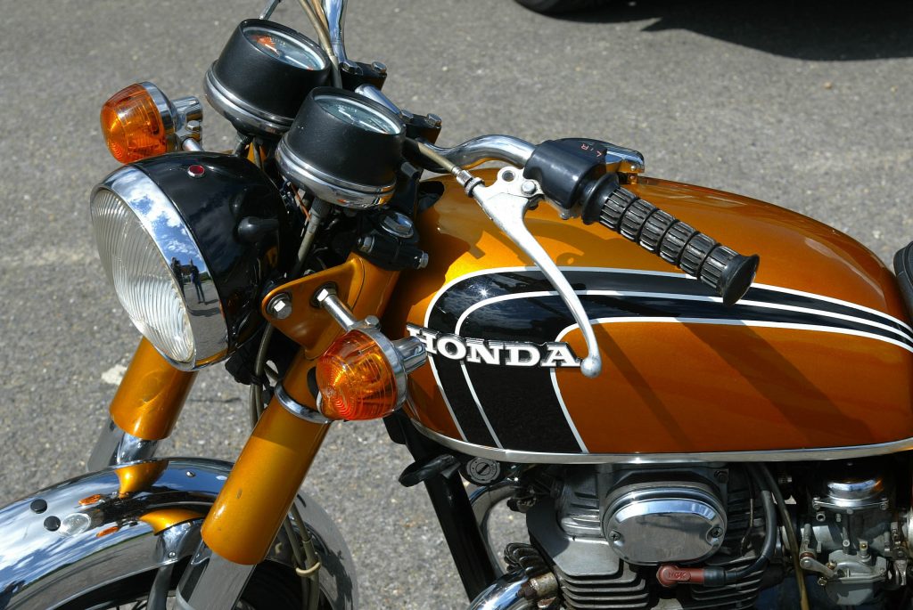 Honda CB250 K4 handlebars