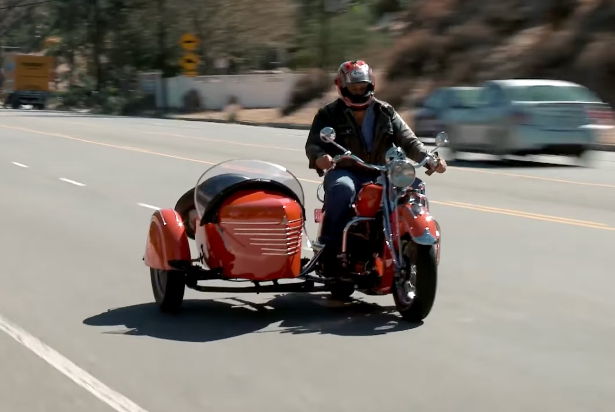 More bad luck for Jay Leno as star suffers broken bones in motorbike crash