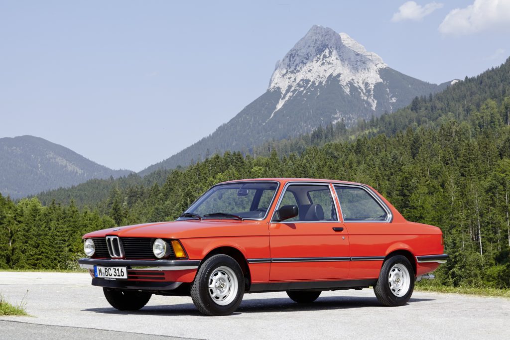 BMW 3-series E21 history