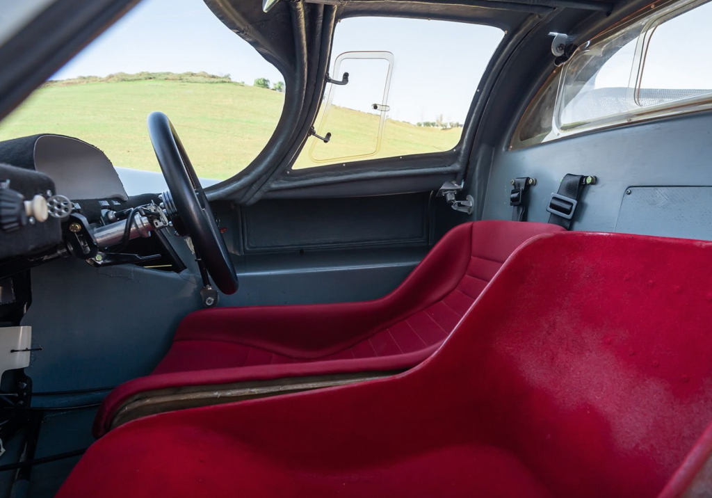 1968 Porsche 907 K cabin