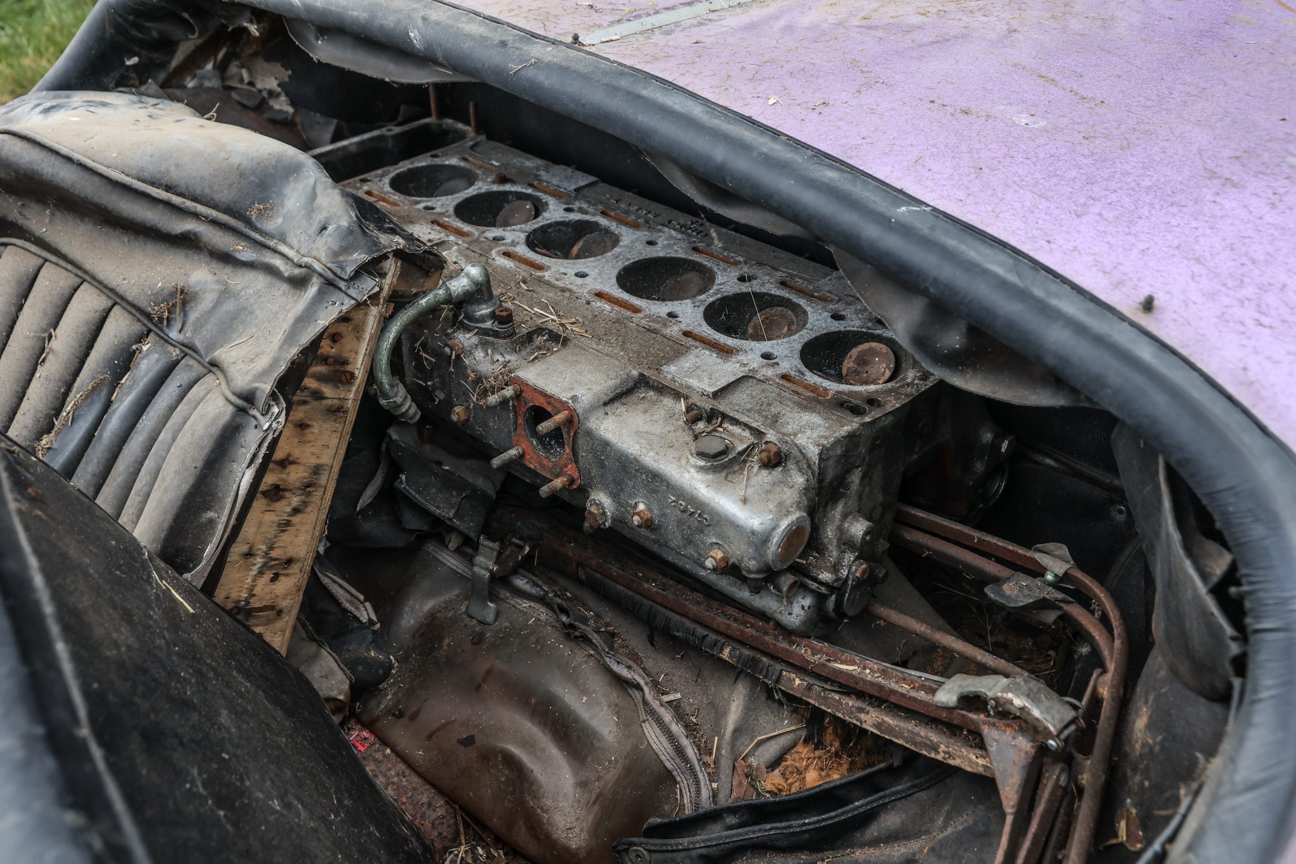 Jaguar XK140 restoration project