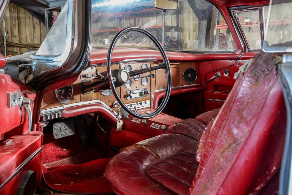 Facel Vega HK500 interior