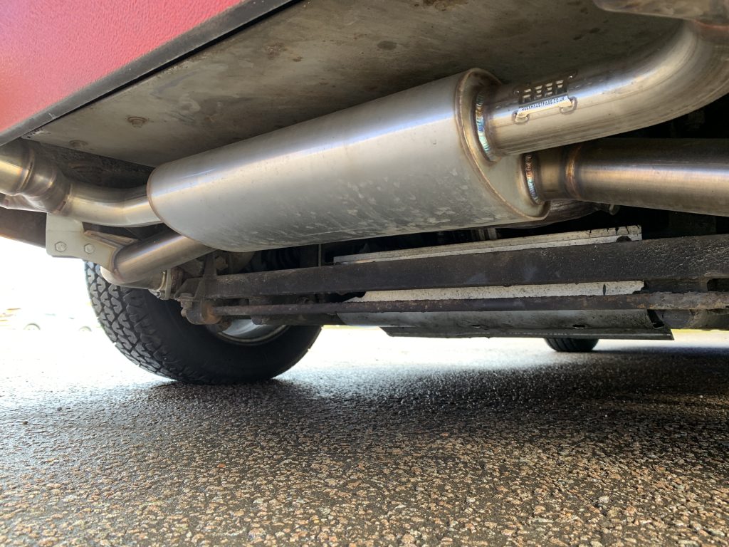 Ferrari Mondial exhaust