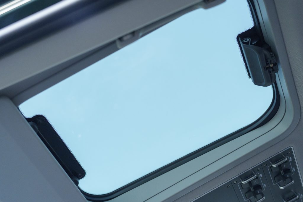 Ineos Grenadier sunroof