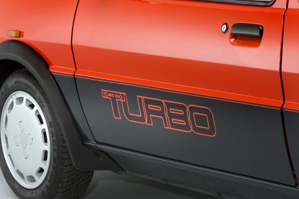 MG Metro Turbo door graphics