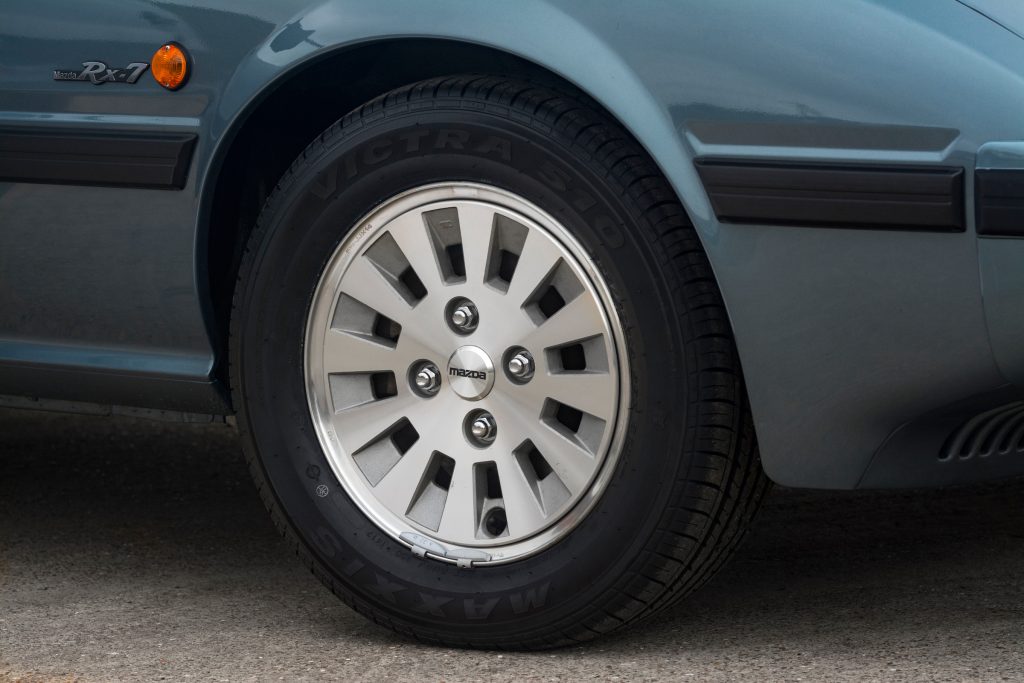 Mazda RX-7 FB wheel