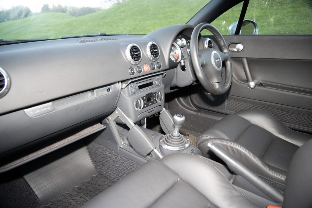 Mk1 Audi TT interior