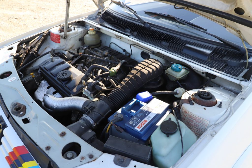 Peugeot 205 Rallye engine