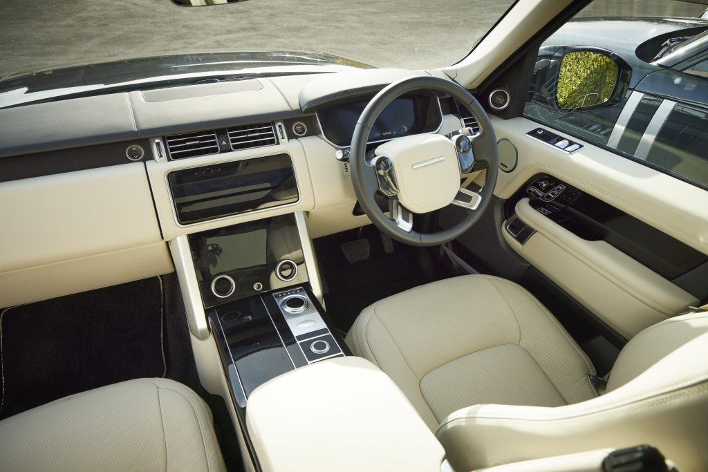 2022 Range Rover L405 interior