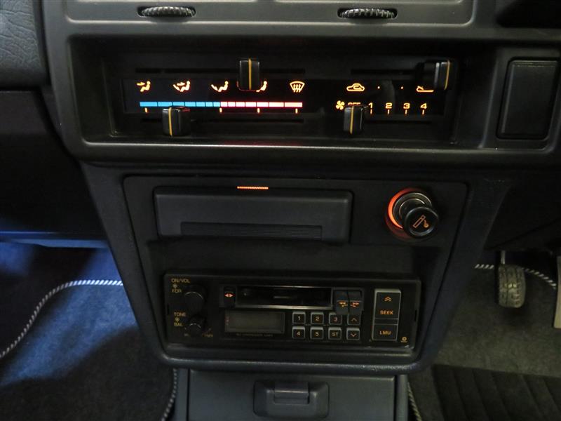 Mazda 323 estate interior