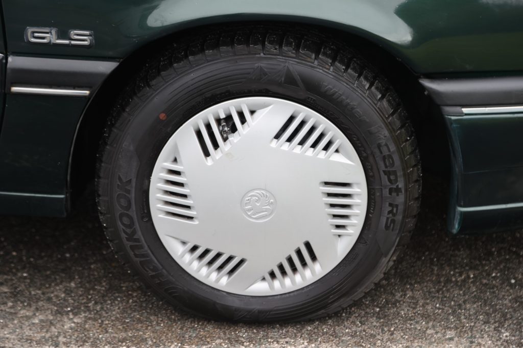 Vauxhall Cavalier wheel trims