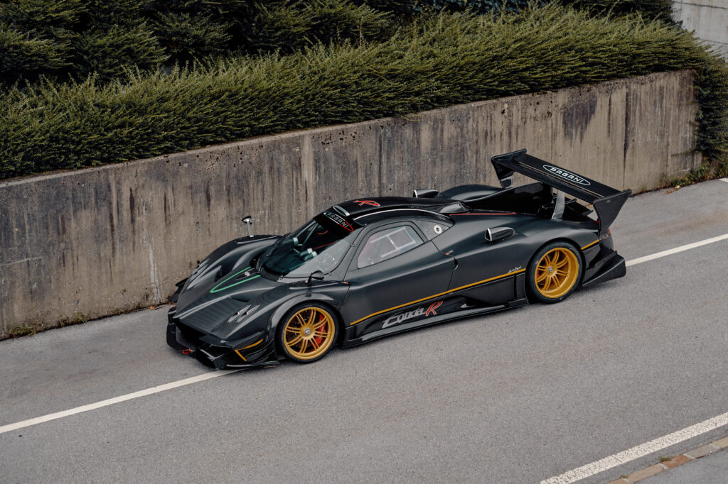 2010 Pagani Zonda R “Revolución Specification”