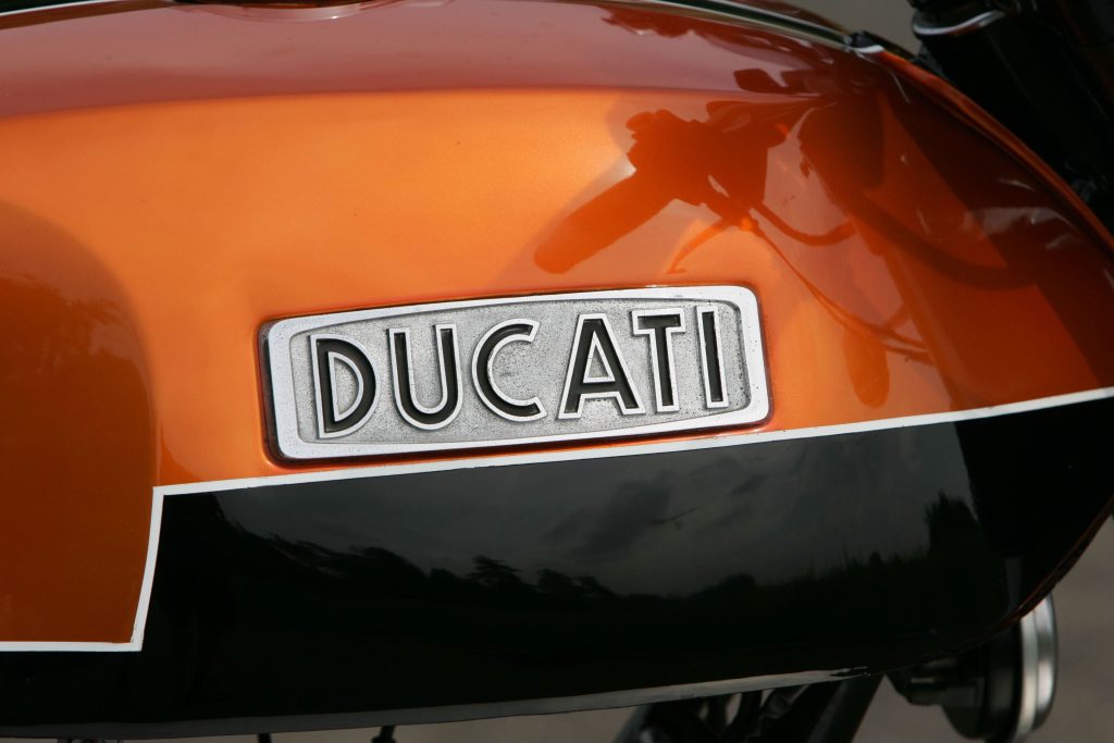 Ducati GT750