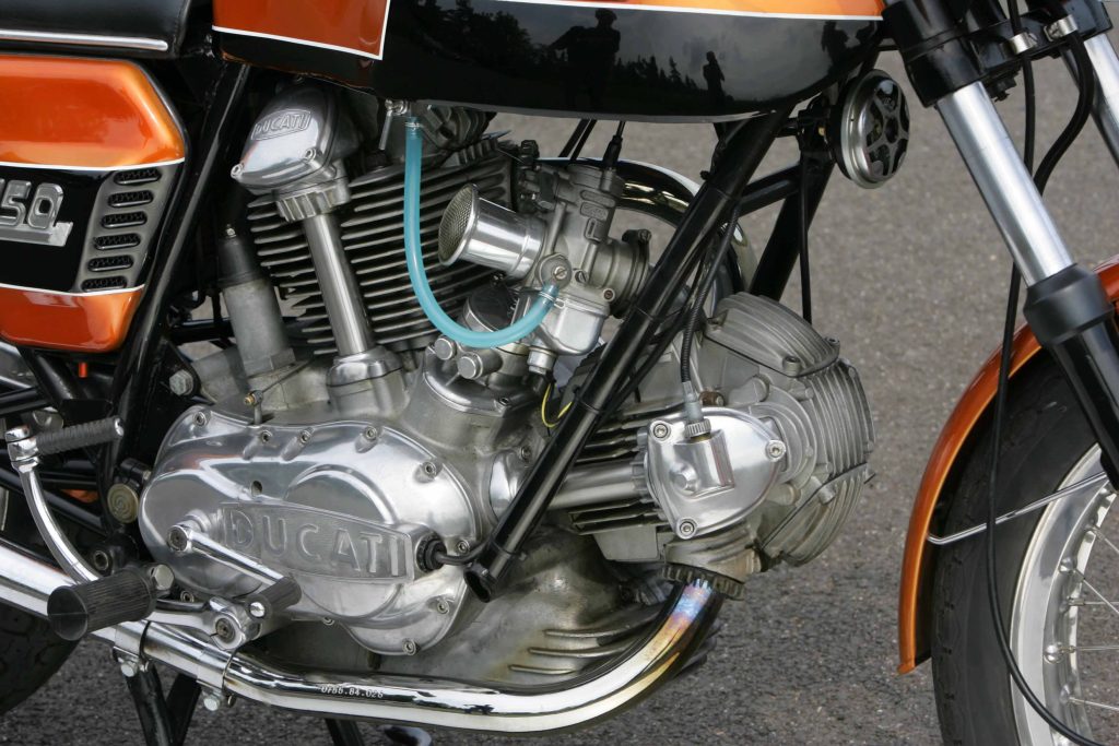 Ducati GT750