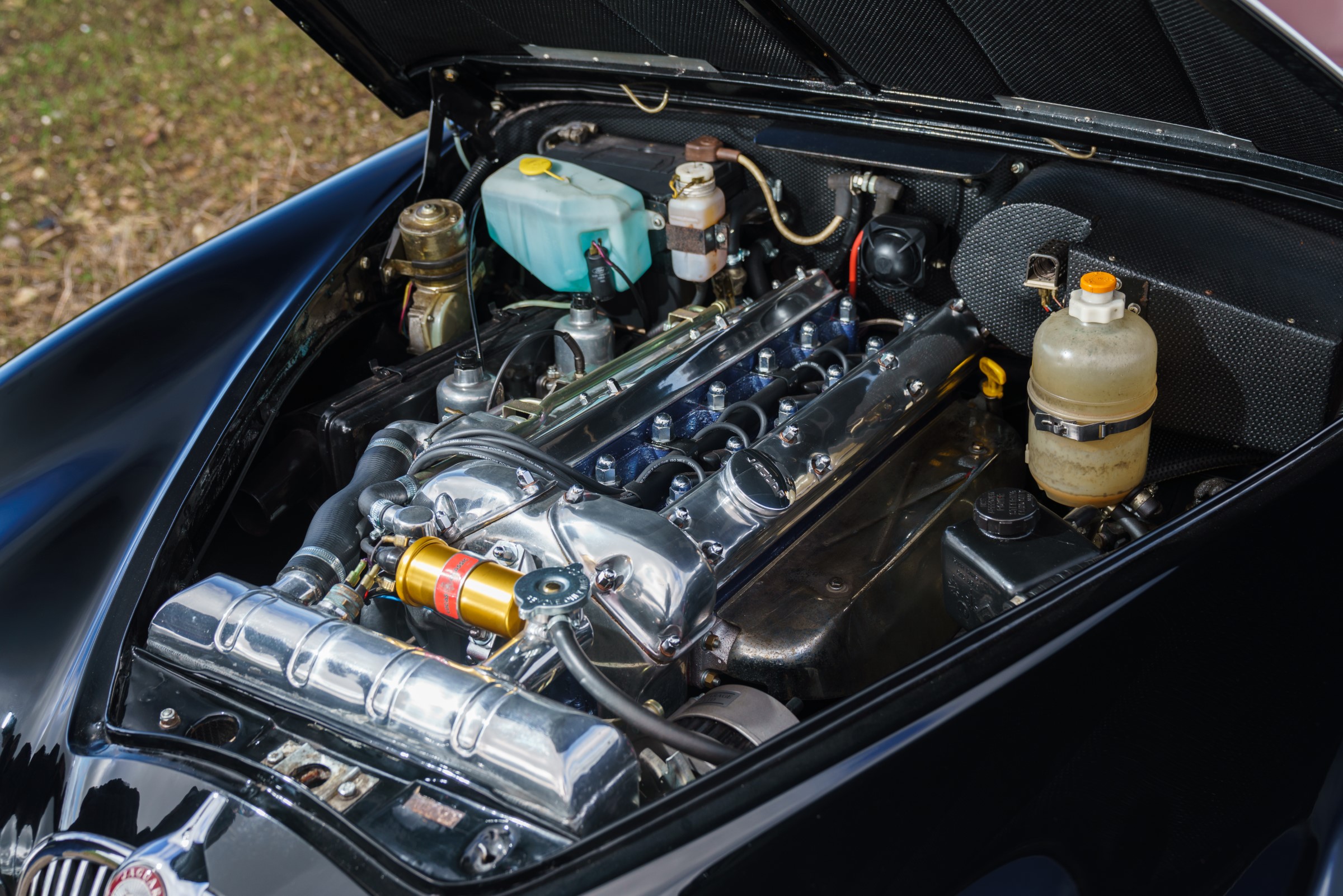 Vicarage Jaguar MkII drophead Noel Gallagher engine