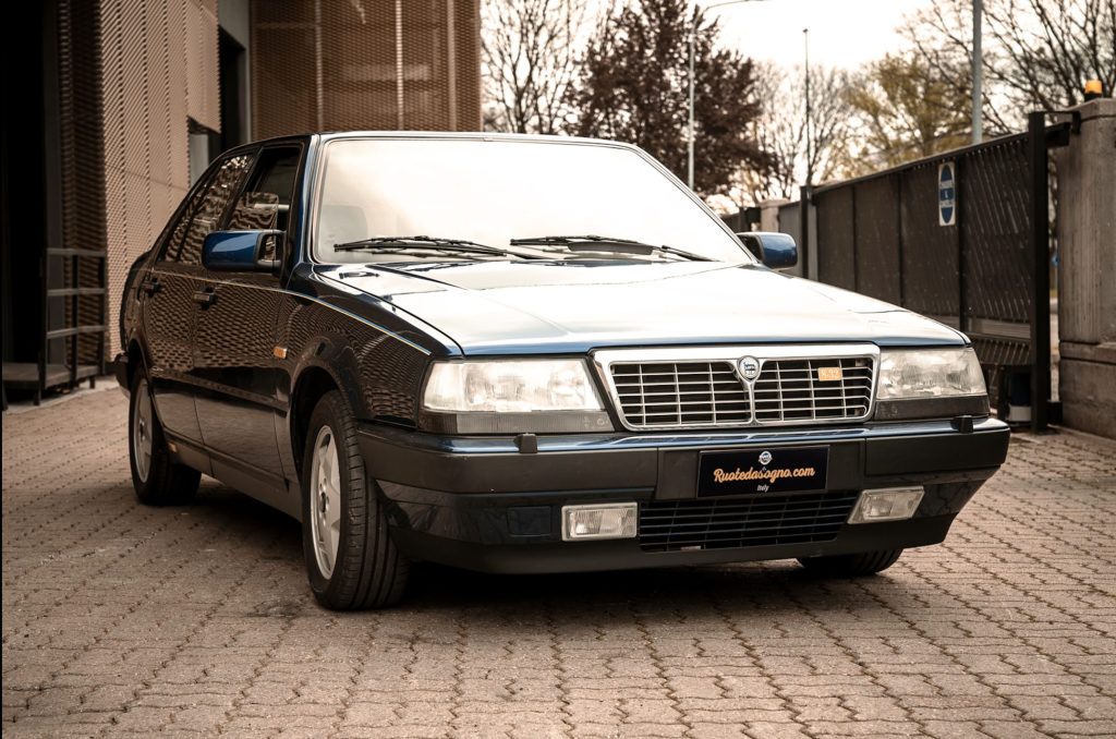 Lancia Thema 8.32