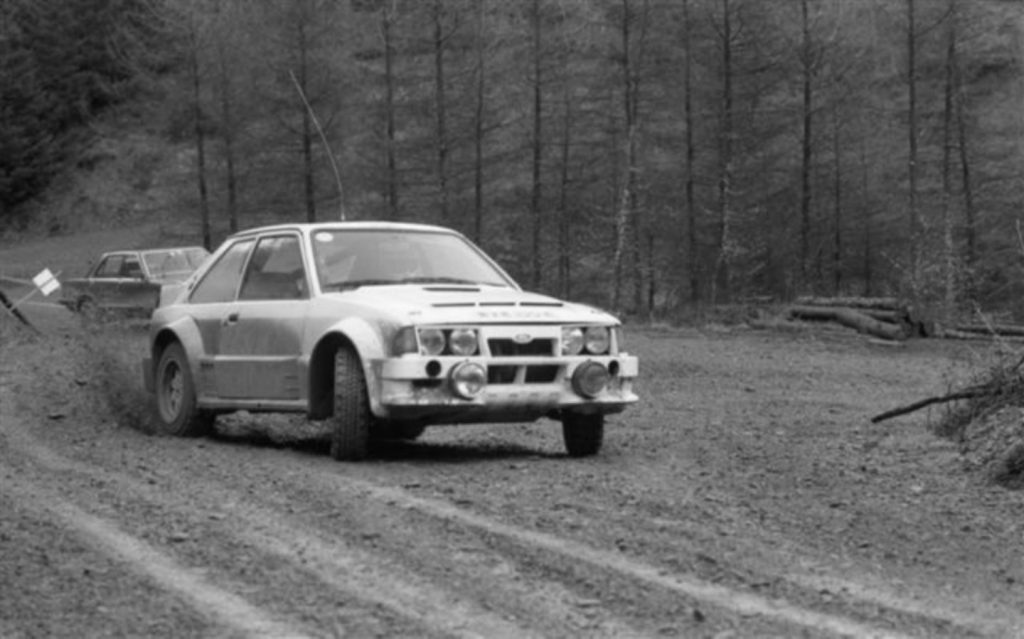 Ford Escort RS1700T shell