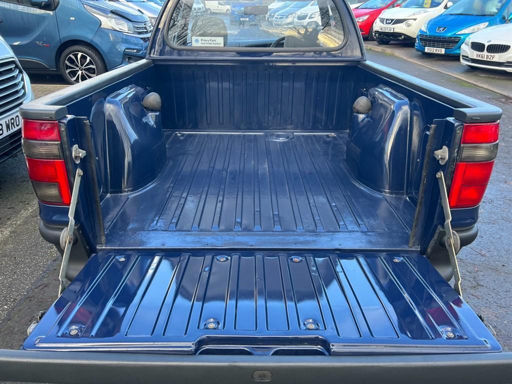 Volkswagen Caddy pickup for sale