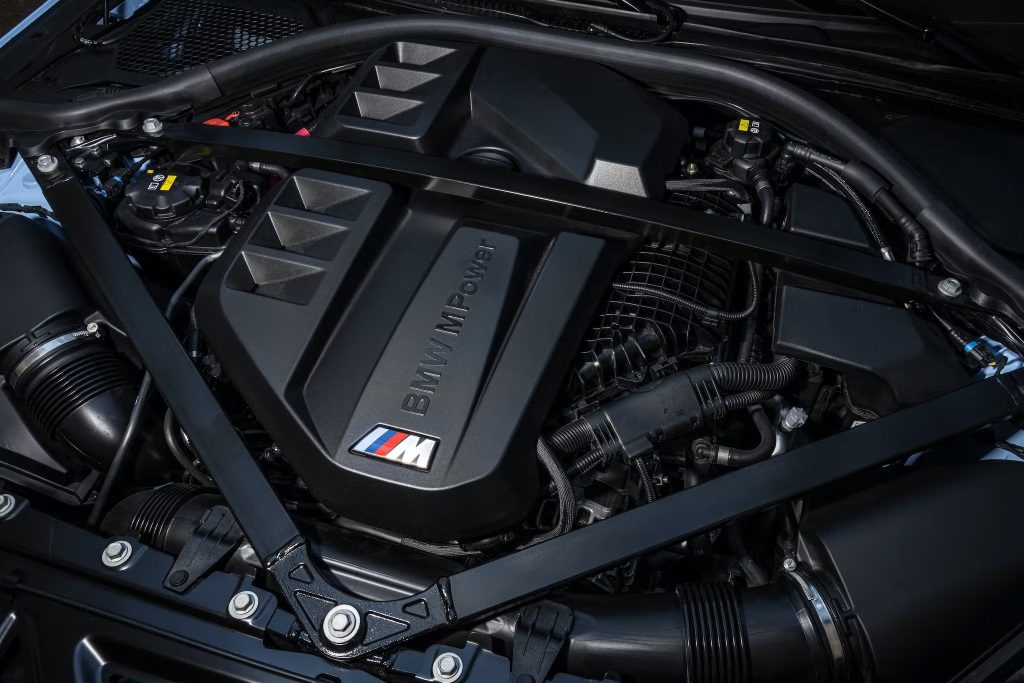 BMW M2 engine 454bhp
