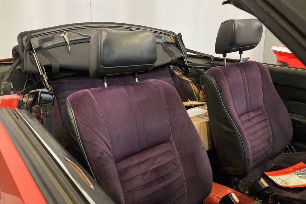 Toyota Celica Avon convertible seats