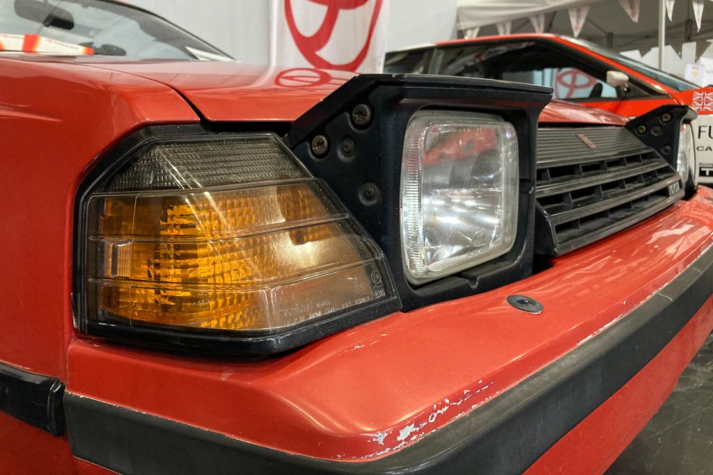 Toyota Celica Avon convertible headlight