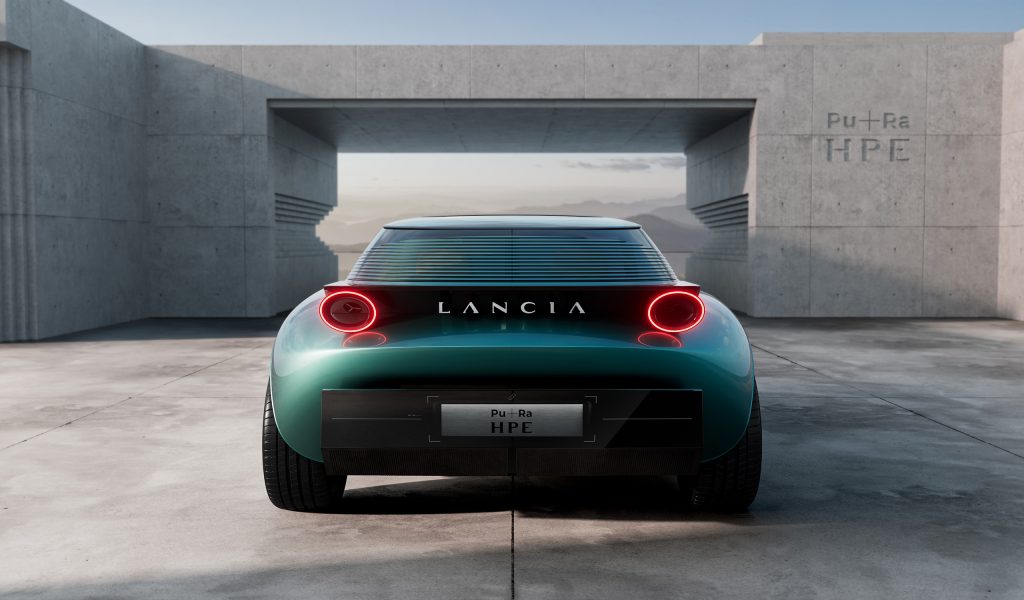 Lancia-Ru+Pa-HPE-unveiled