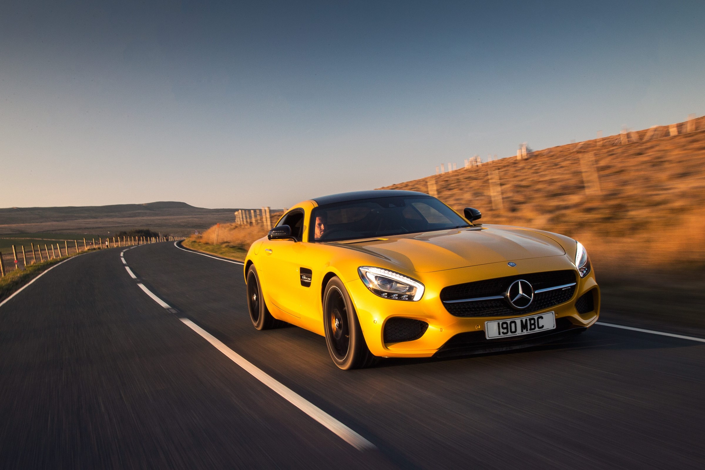 Mercedes-AMG GT – more pics in official AMG magazine