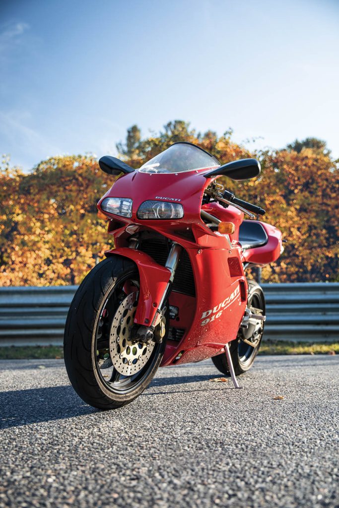 Ducati 916