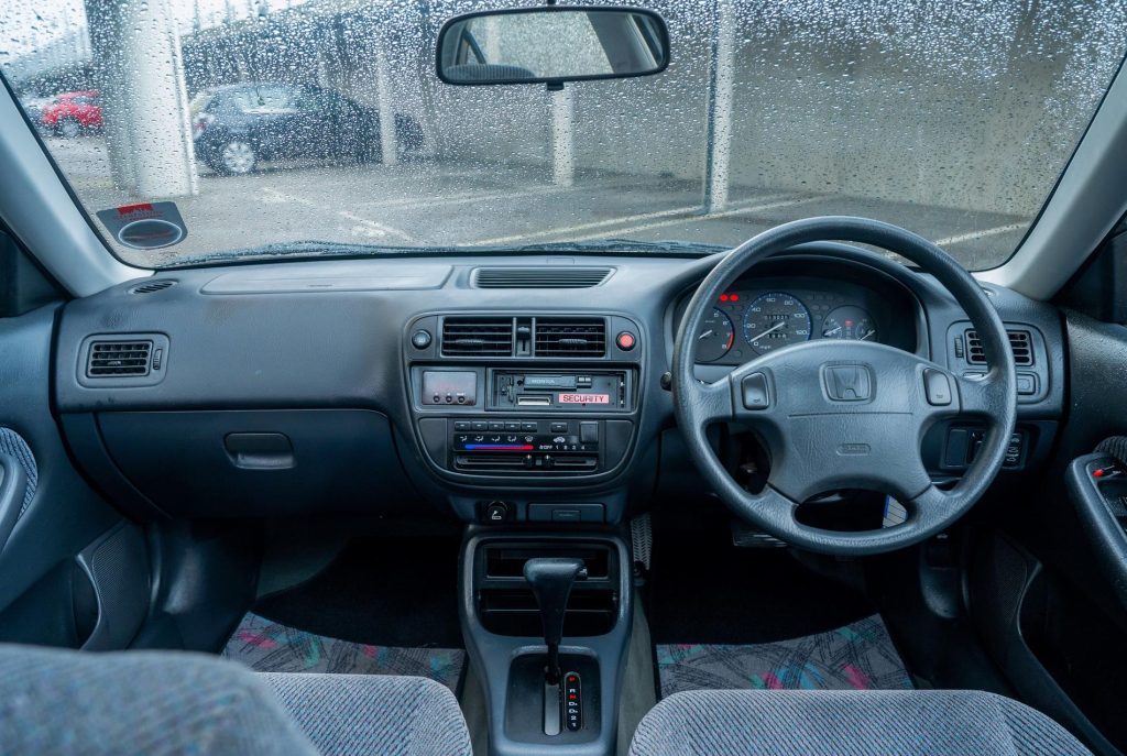 1996 Honda Civic interior