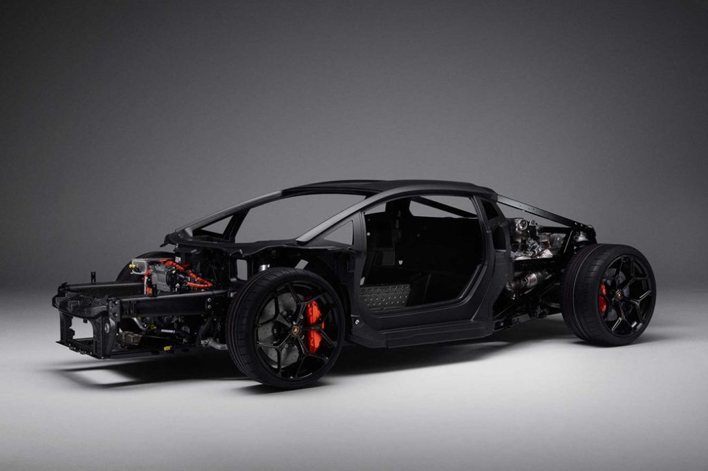 Lamborghini Revuelto: Aventador heir is a 1001bhp V12 plug-in