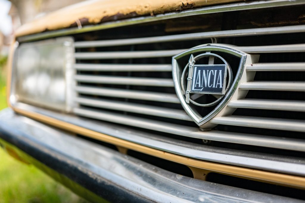 Lancia Beta Berlina badge