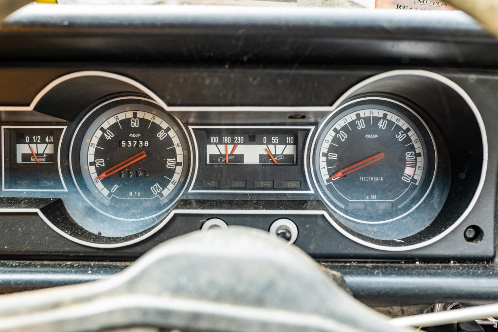 Lancia Beta Berlina dials