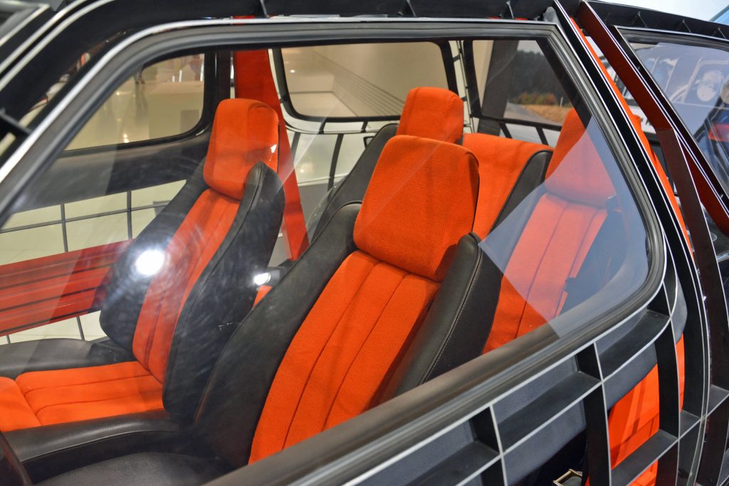 Porsche FLA concept interior
