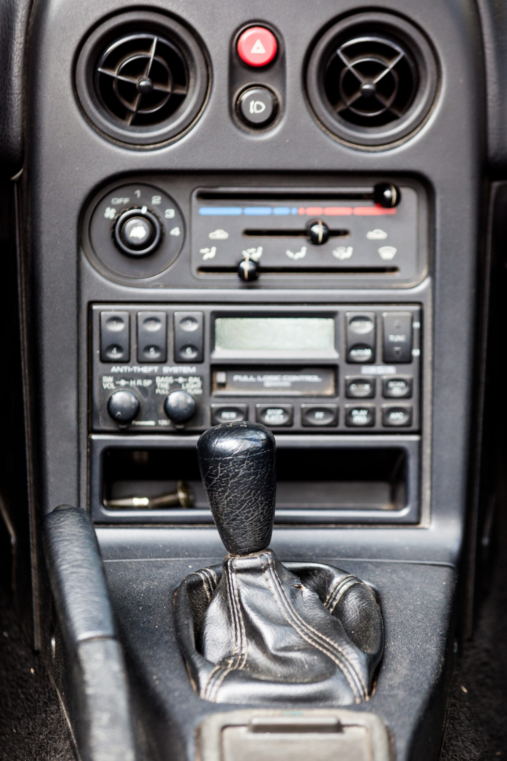 Mazda MX-5 centre console