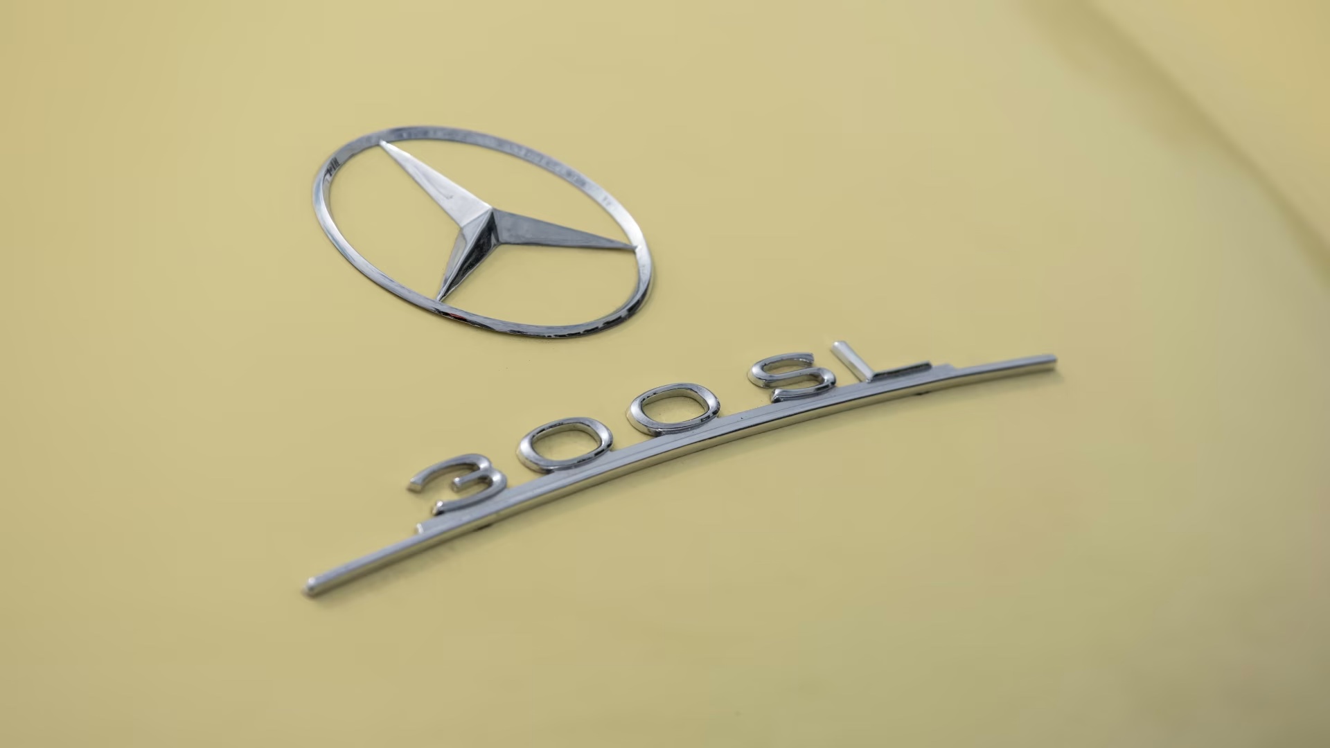 Alleged “fake“ Mercedes 300SL ignites scandal