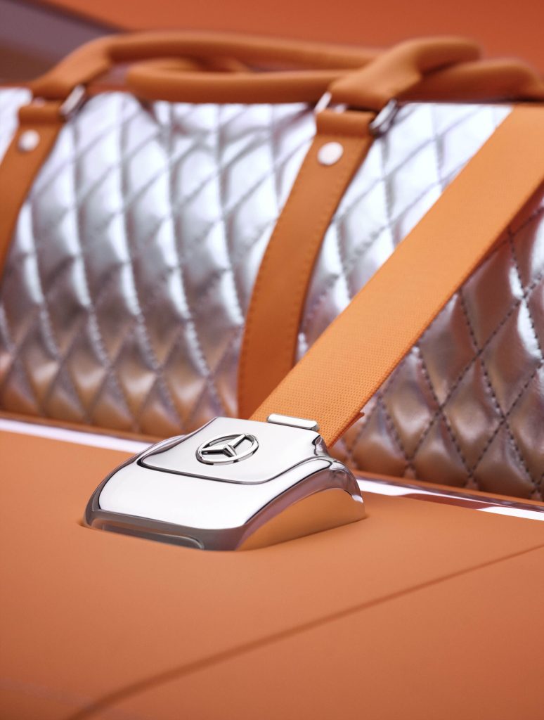 Mercedes-Benz Vision One-Eleven-luggage strap