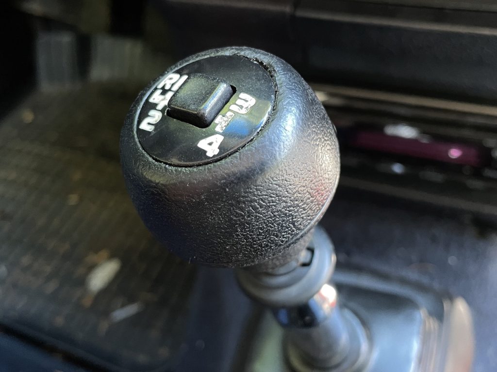 The OD button on a 1984 Volvo fitted with an M46 gearbox.