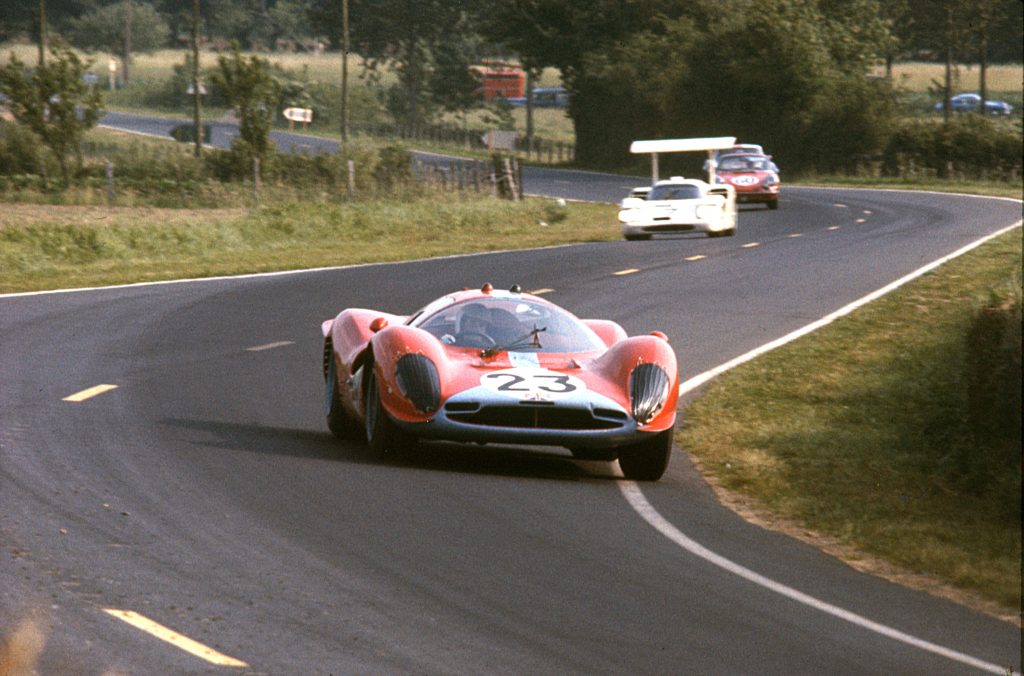 1967 Ferrari 412P Berlinetta vintage racing action front three quarter