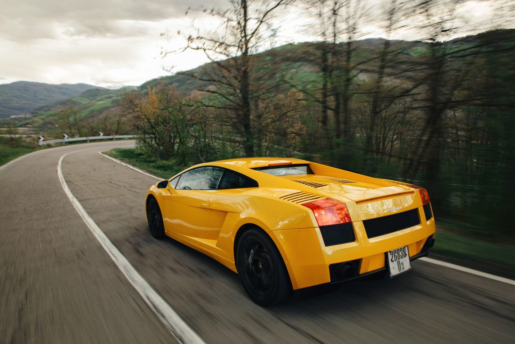 Lamborghini Gallardo V10 rear tracking