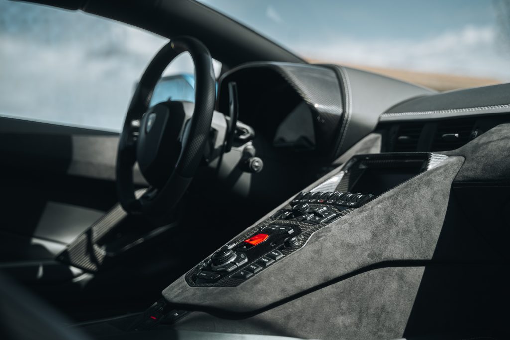 Lamborghini Aventador Ultimae interior 2