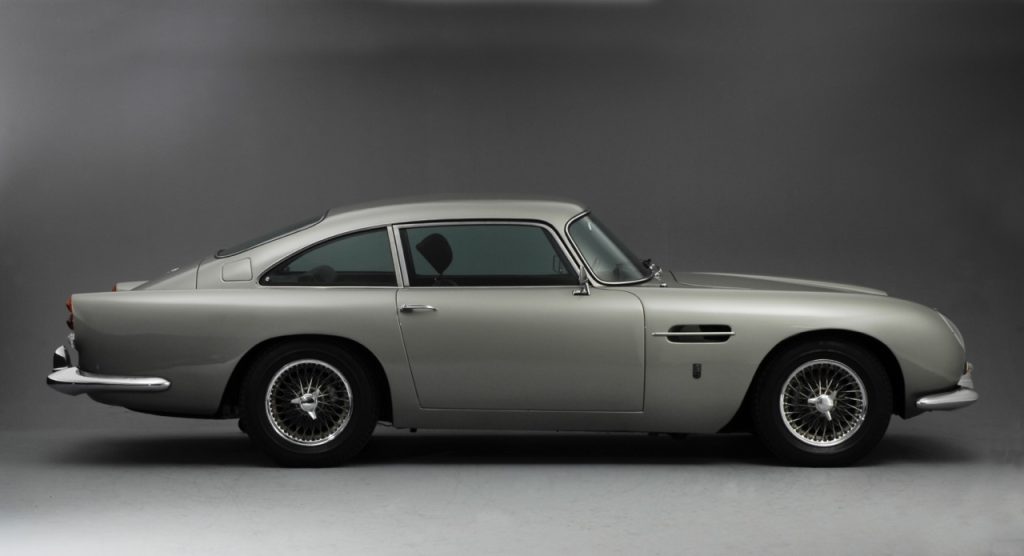 Aston Martin DB4