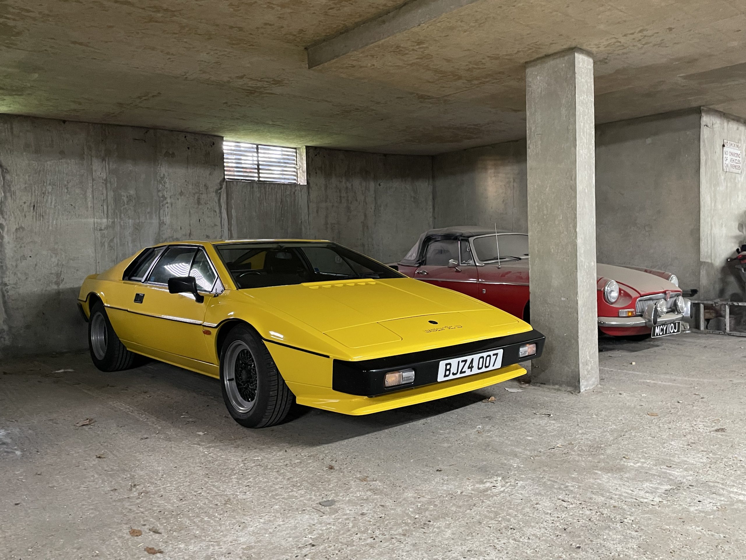 Our Classics: 1982 Lotus Esprit S3 | It broke but I fixed it. Twice!