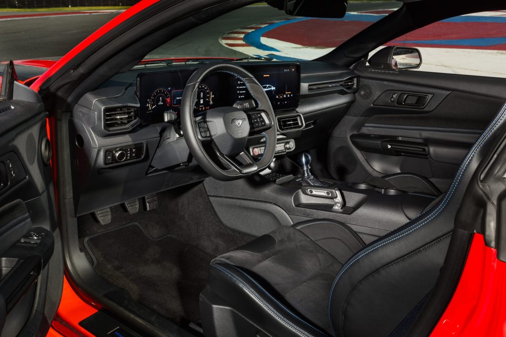 2024 Ford Mustang Dark Horse-interior