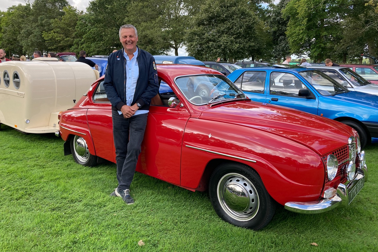 Your Classics: Andy Boorman’s Saab and its tiny home in tow